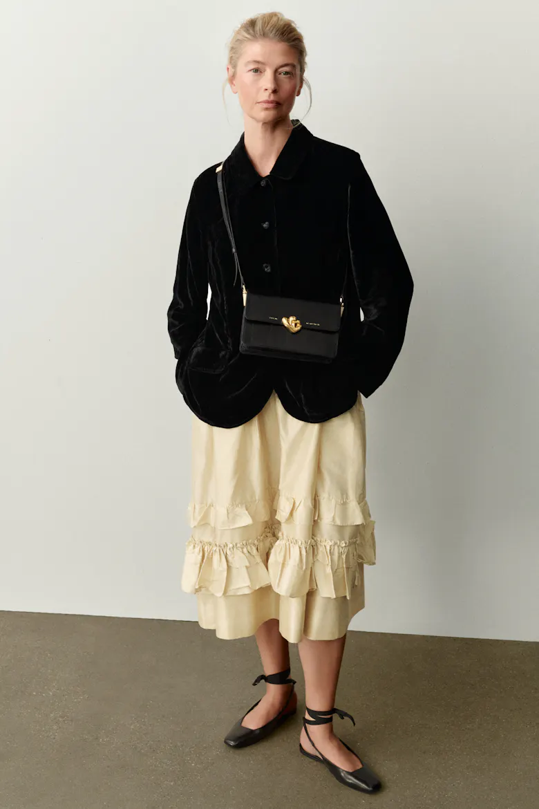 Medium Shoulder Bag with “Kogut” Seal “black eel”