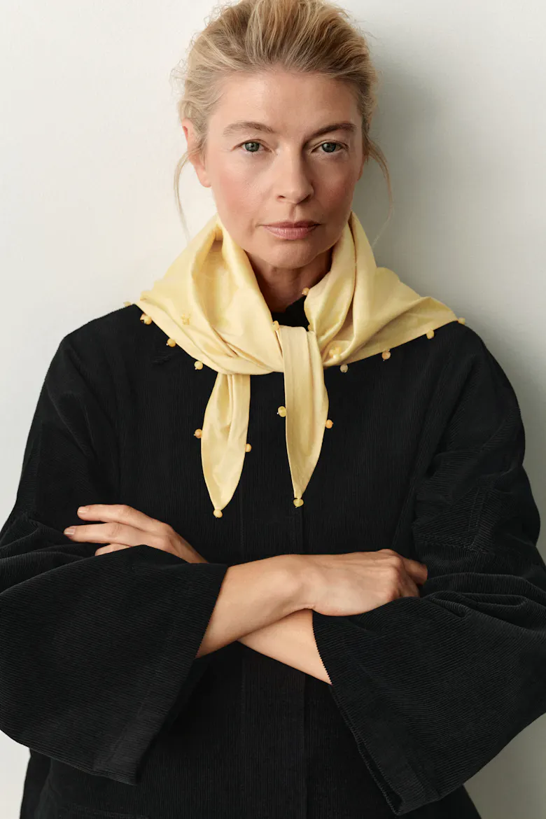 Shawl with Amber Beads