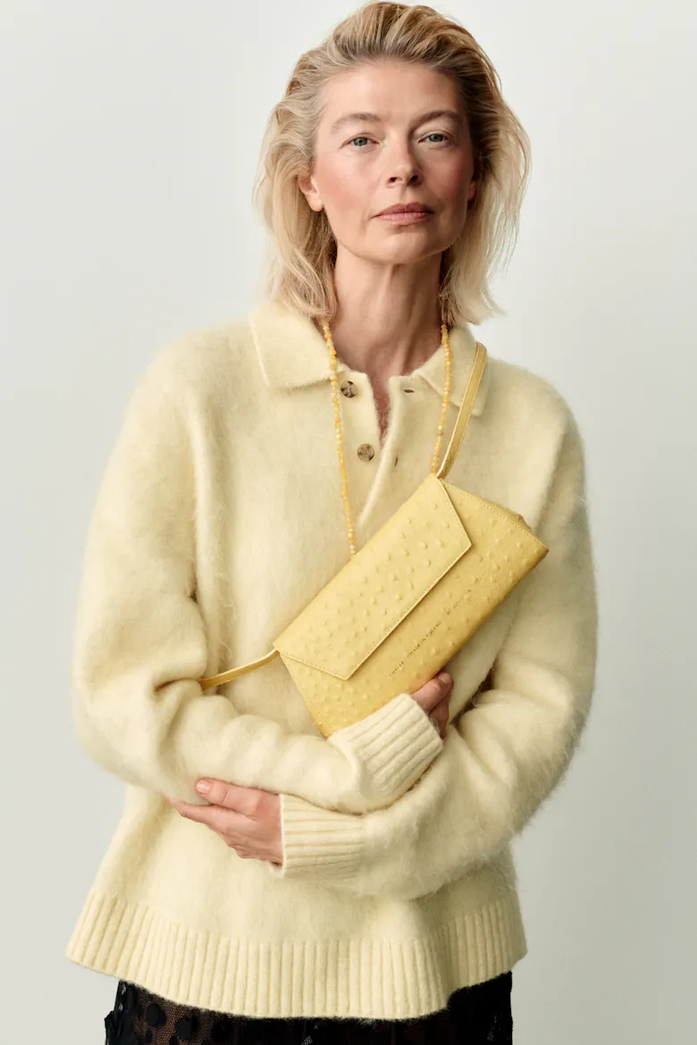 Small Envelope Clutch Milky Amber