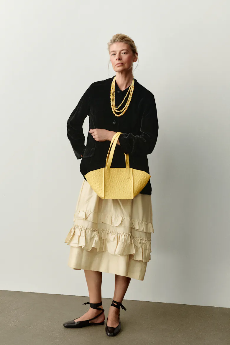 Small Structural Tote Bag Milky Amber