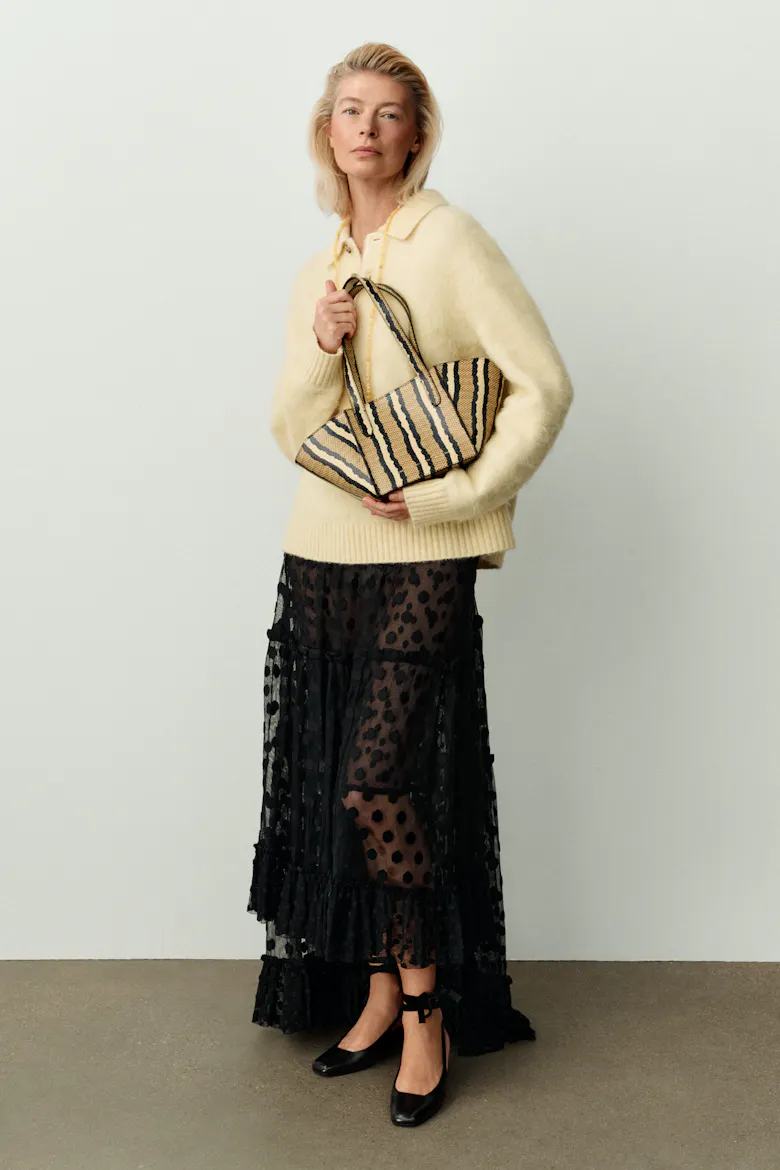 Small Structural Tote Bag “striped python”