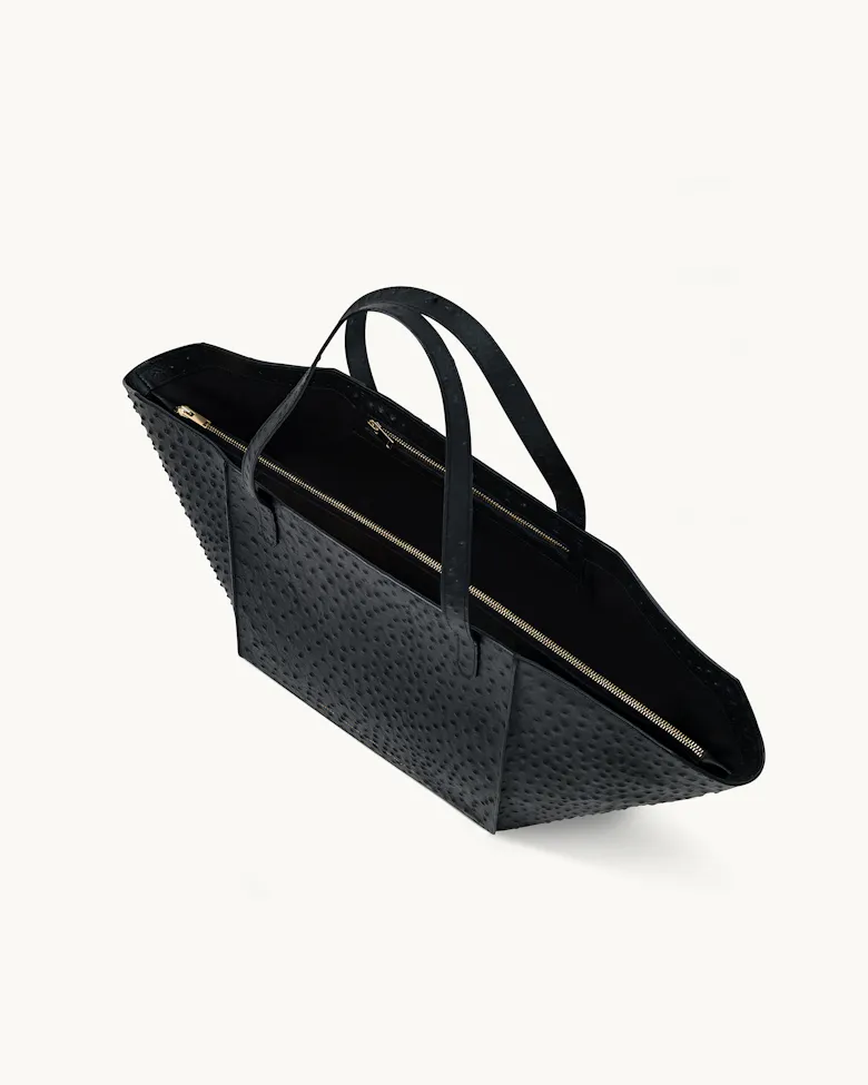 Structural Tote Bag “black ostrich”