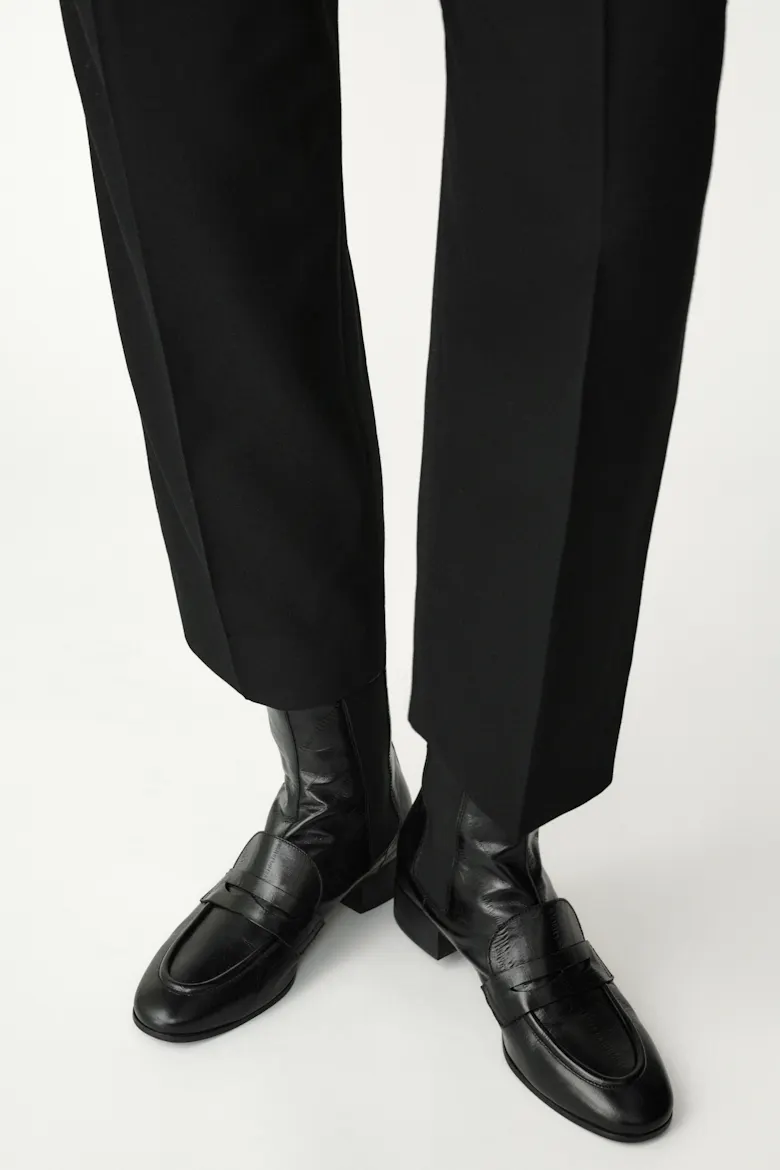 Loafer Booties “black eel”