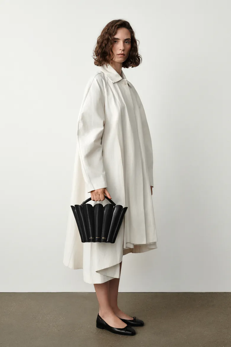 Small Shell Bag “black eel”