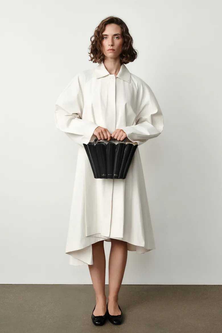 Small Shell Bag “black eel”