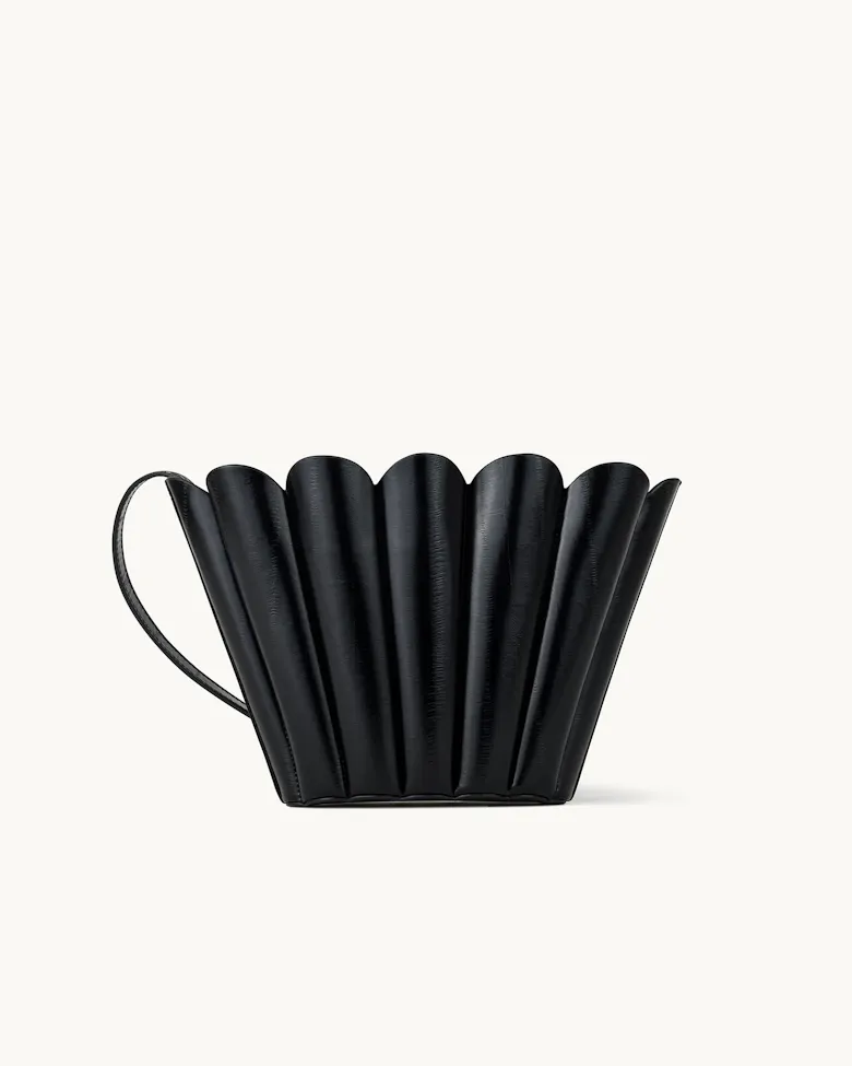 Small Shell Bag “black eel”