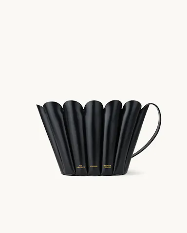 Small Shell Bag “glossy black”
